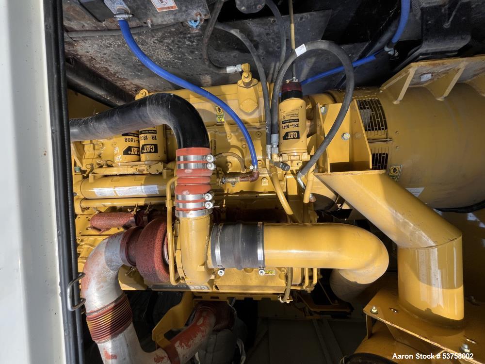 Used Caterpillar 750 kW standby (680 kW prime) diesel generator set, SN-DWB02826. CAT C27 engine rated 1068 HP at 1800 RPM, SN-MJE02825, EPA Tier 2 emissions. 3/60/277/480V, 12 lead reconnectable to ...