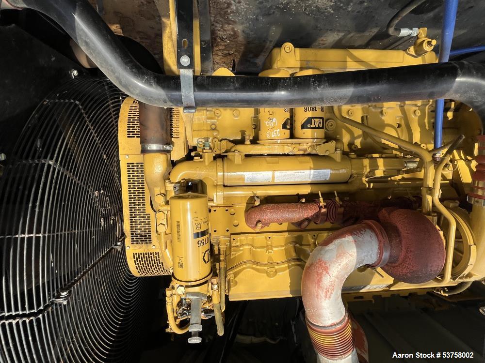 Used Caterpillar 750 kW standby (680 kW prime) diesel generator set, SN-DWB02826. CAT C27 engine rated 1068 HP at 1800 RPM, SN-MJE02825, EPA Tier 2 emissions. 3/60/277/480V, 12 lead reconnectable to ...