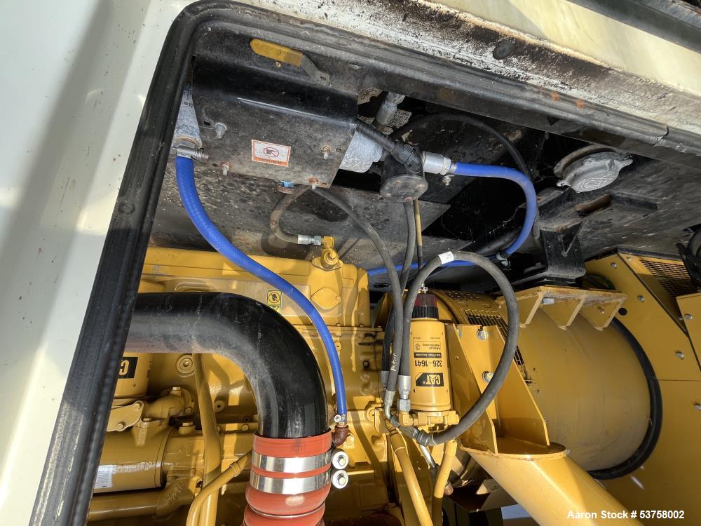 Used Caterpillar 750 kW standby (680 kW prime) diesel generator set, SN-DWB02826. CAT C27 engine rated 1068 HP at 1800 RPM, SN-MJE02825, EPA Tier 2 emissions. 3/60/277/480V, 12 lead reconnectable to ...