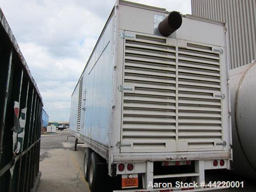 Used CAT 1000kW standby diesel generator set, portable / trailer mounted, SN-SXC00745. Caterpillar C32 engine rated 1502 HP @ 1800 RPM, SN-SYC00594, emissions EPA Tier 2 certified. 3/60/480V. SR4B-GD...