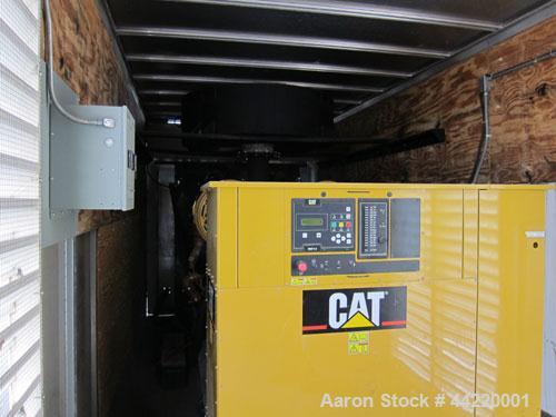 Used CAT 1000kW standby diesel generator set, portable / trailer mounted, SN-SXC00745. Caterpillar C32 engine rated 1502 HP @ 1800 RPM, SN-SYC00594, emissions EPA Tier 2 certified. 3/60/480V. SR4B-GD...