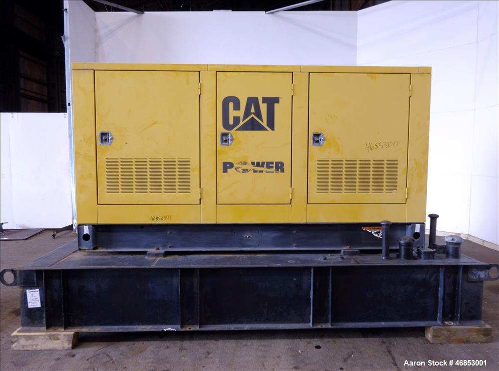 Used Caterpillar 250 kW diesel generator.
CAT 3306 engine.