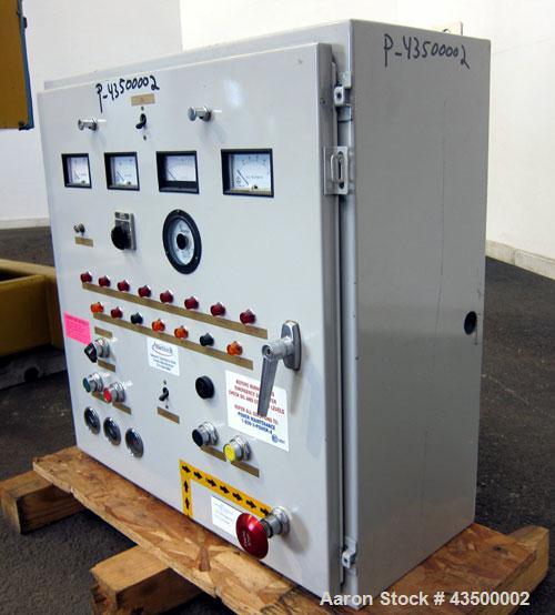 Caterpillar 300 kW diesel generator set, CAT D346 engine rated 550 HP @ 1800 RPM SN-39J771. 3/60/277/480V. Lima Alternator SN- A23858RH. Muffler ships loose. 770 hrs