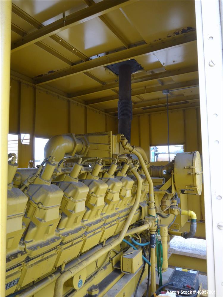 Used- Caterpillar 800 kW natural gas generator. CAT G3516 engine