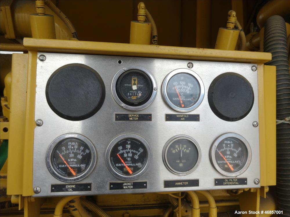Used Caterpillar 800 kW natural gas generator. CAT G3516 engine