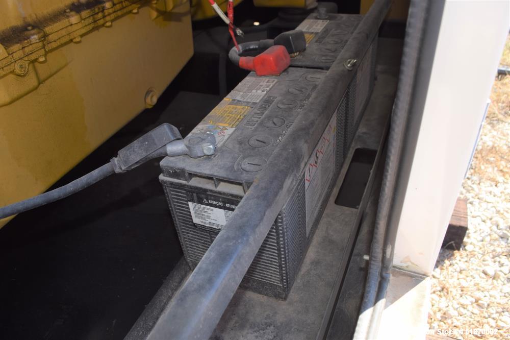 Used Caterpillar 500 kW Standby Diesel Generator Set