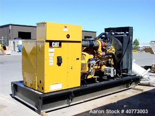 Used Cat 365 kW prime power rating diesel generator set. EPA Tier 2. 3/60/277-480V. Cat model 3456 DITA engine. 800 amp main line circuit breaker. Residential silencer. 2345 hours. Year 2003