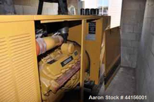 Used CAT 178kW standby diesel generator set . Caterpillar 3208 engine rated 299 HP @ 1800 RPM, SN-5YF00651. 3/60/208. 12 lead re-connectable. 800 Amp main-line circuit breaker. EMCP digital control p...