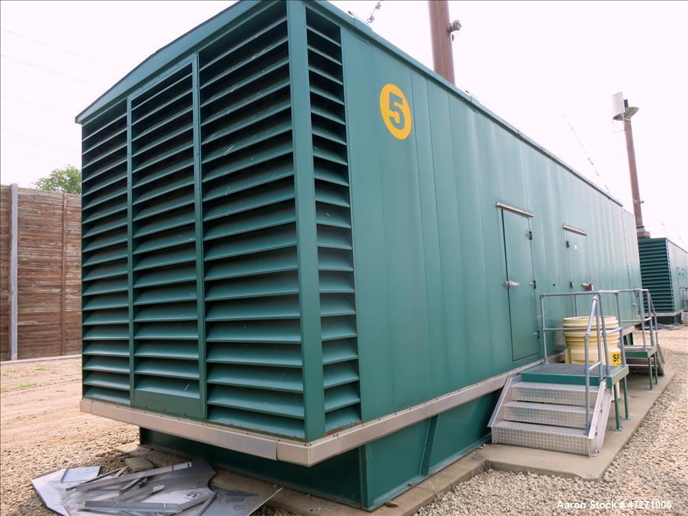 Used CAT 2000 kW diesel generator set. Caterpillar 3516B engine