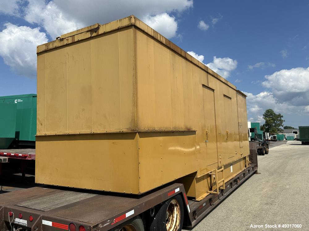 Used Caterpillar 800 kW Diesel Generator Set – CAT 3412, 1180 HP, 480V, 852 Hours, Enclosed with Fuel Tank