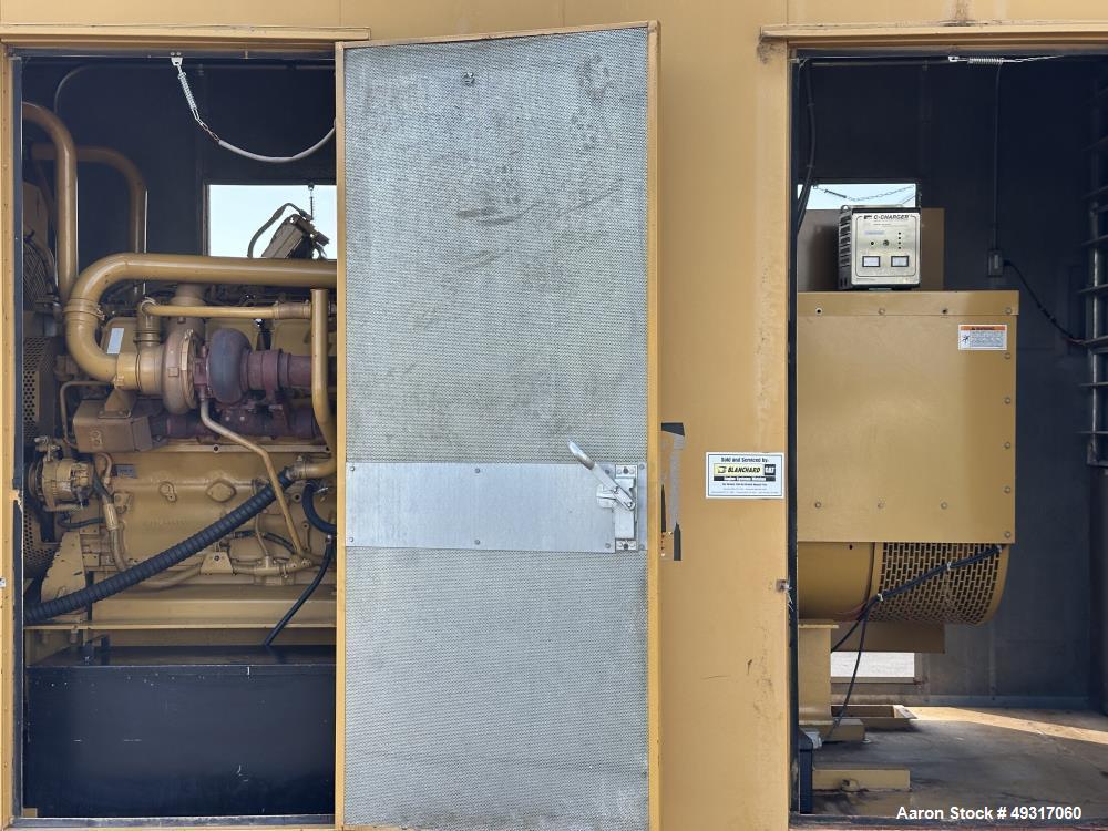 Used Caterpillar 800 kW Diesel Generator Set – CAT 3412, 1180 HP, 480V, 852 Hours, Enclosed with Fuel Tank