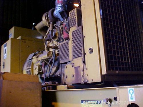 USED: Cat 205 kW prime rating diesel generator set. 3/60/480V.Caterpillar 3306 engine. Model SR-4B generator end arrangementnumber 109-3773. 700 hours. Year 1995.