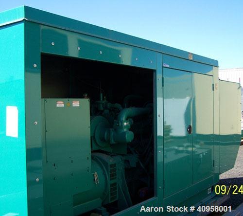 Unused-New Cummins 280 kW Natural Gas Fuel Generator Set, Model 280GFGA. 3/60/277-480V, 1800 rpm. Cummins model GTA14-GS2 rich burn engine. UL2200 listed. Power Command 2100 control panel, engine/gen...