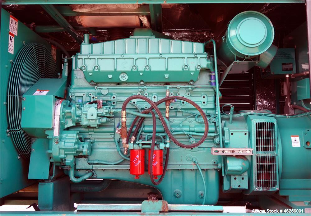 Used Cummins 300 kW standby (270 kW prime) diesel generator set, model 300DFCB, SN-F910400725. Cummins NTA-855-G2 engine rated 465 HP at 1800 RPM, SN-30331560. 3/60/277/480V. 500 Amp main-line circui...