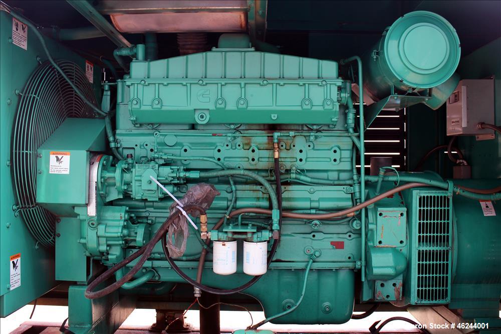 Used Cummins 350 kW standby (315 kW prime) diesel generator set model 350DFCC, SN-D920464636 Cummins NTA-855-G3 engine rated 535 HP at 1800 RPM, SN-303350028.  3/60/277/480V. 600 Amp main-line circui...