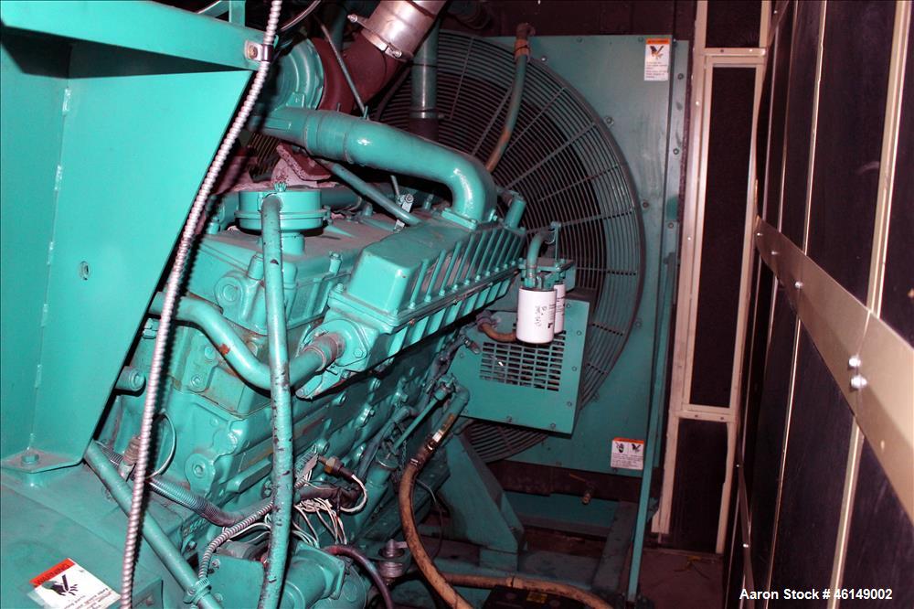 Used Cummins 600 kW standby (545 kW prime) portable /trailer mounted diesel generator set, model 600DFGB-60495A, SN-C930502586. Cummins VTA28-G5 engine rated 900 HP at 1800 RPM. PMG - permanent magne...