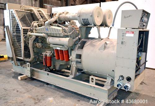 Used Cummins 600 kW Diesel Generator Set. Cummins model VTA28GS2 engine rated 900 HP @ 1800 RPM SN-37110166. 3/60/277/480V. Main-line circuit breaker. No muffler, includes muffler flex connections (s...
