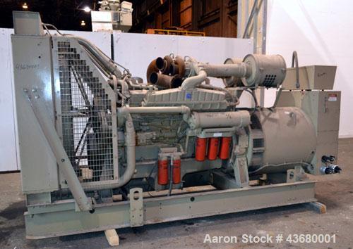 Used Cummins 600 kW Diesel Generator Set. Cummins model VTA28GS2 engine rated 900 HP @ 1800 RPM SN-37110166. 3/60/277/480V. Main-line circuit breaker. No muffler, includes muffler flex connections (s...