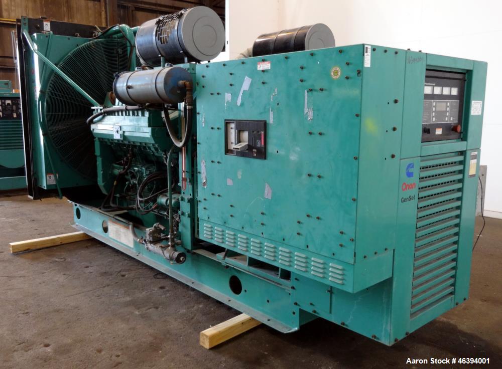 Used Cummins 750 kW diesel generator, model DFHA. Cummins QST30-G2 engine.