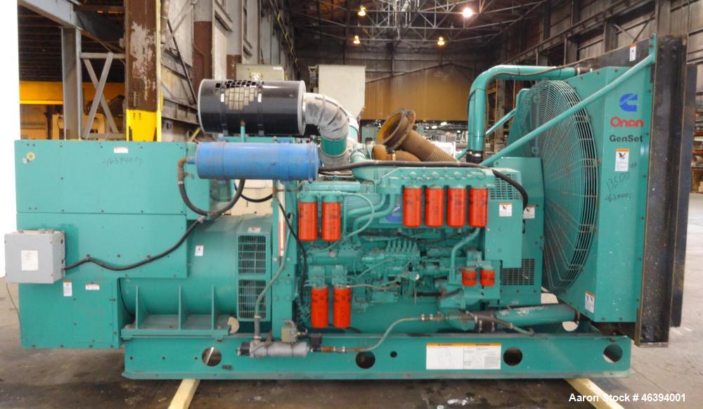 Used Cummins 750 kW diesel generator, model DFHA. Cummins QST30-G2 engine.