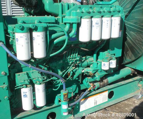 Used Cummins 750 kW standby (680 kW prime) diesel generator set. Cummins model 750DFHA-1386, SN-J000166135. Cummins QST30-G1-NR1 engine, EPA Tier 1, rated 1135 HP at 1800 RPM, SN-37195513, turbocharg...