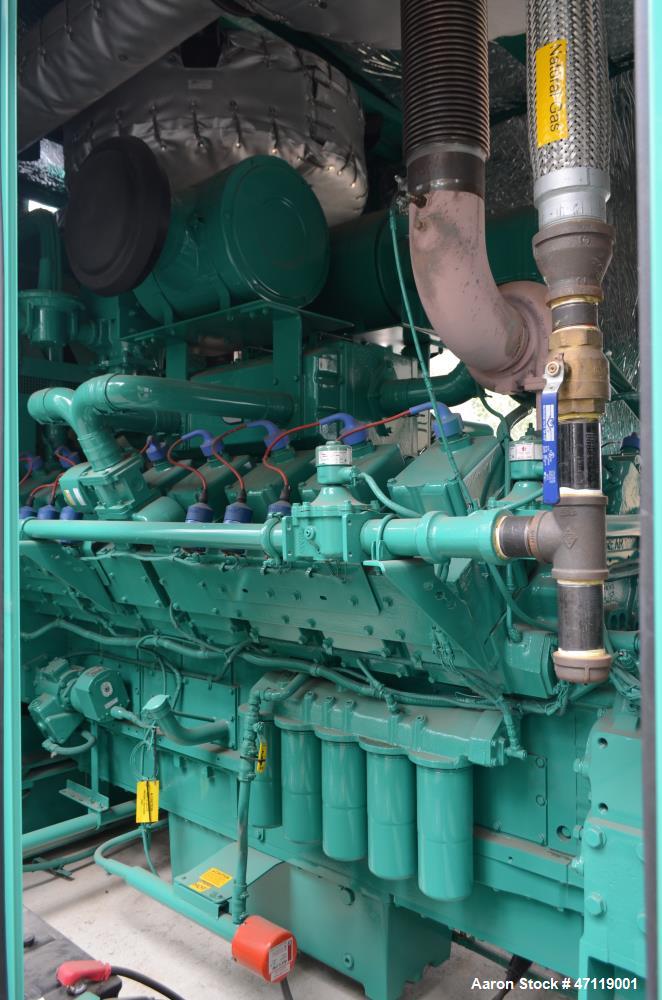 Used Cummins 750 kW Natural Gas Generator, Model 750GFLC. Cummins GTA50 Engine