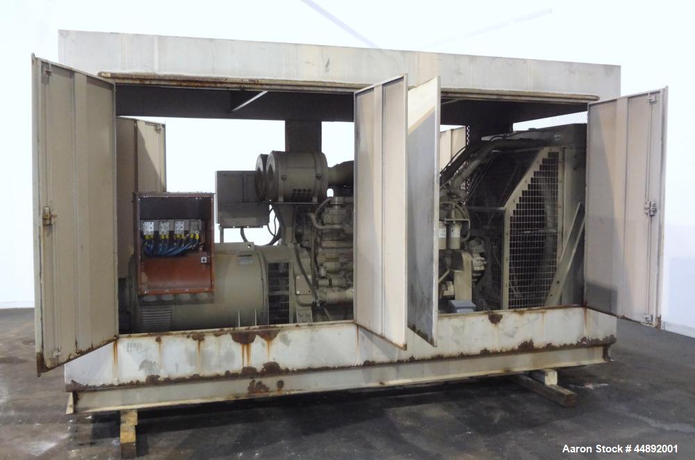 Used Cummins 600 kW Standby Diesel Generator Set. Cummins model VTA-28GS2-49999 engine rated 900 hp @ 1800 rpm, serial #37119900. 3/60/277/480V. Drop over weather enclosure.  154 hours. Year 1988.  P...