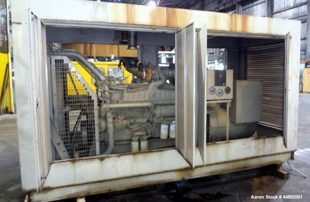 Used Cummins 600 kW Standby Diesel Generator Set. Cummins model VTA-28GS2-49999 engine rated 900 hp @ 1800 rpm, serial #37119900. 3/60/277/480V. Drop over weather enclosure.  154 hours. Year 1988.  P...