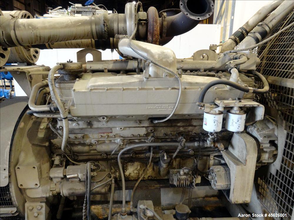 Used Cummins 500 kW diesel generator. Cummins VTA-1710-GS engine.