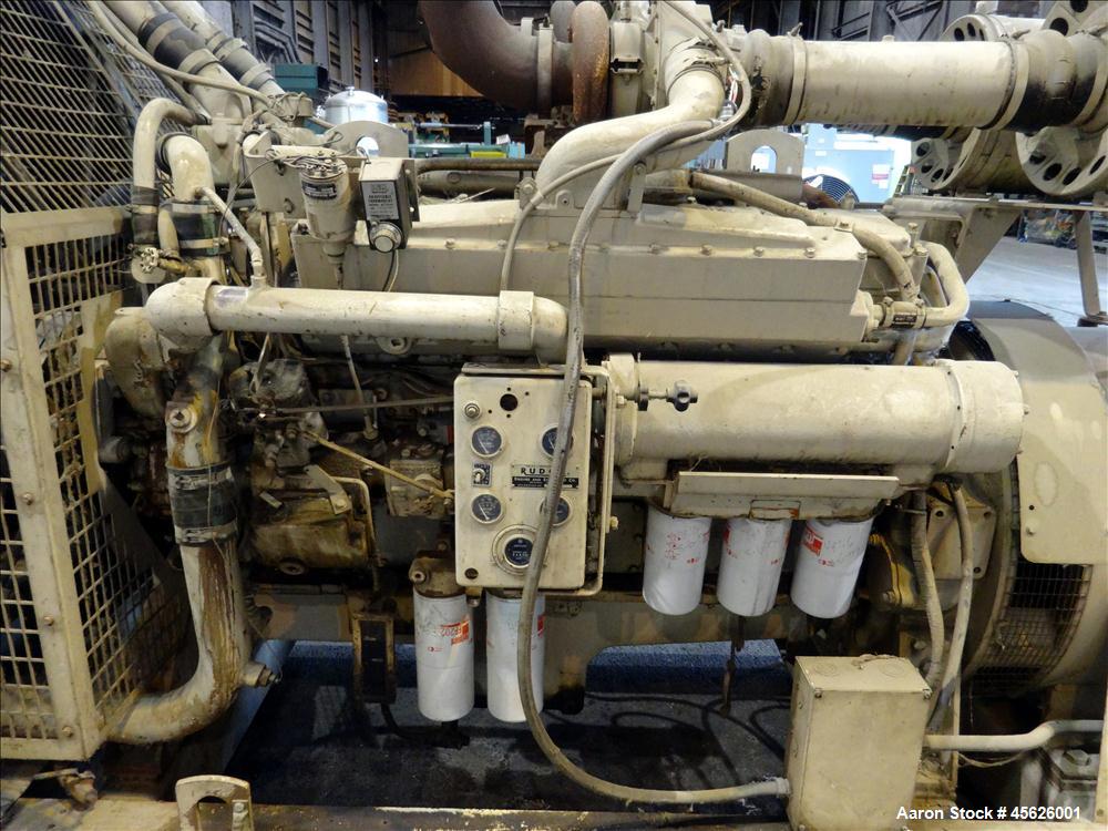 Used Cummins 500 kW diesel generator. Cummins VTA-1710-GS engine.