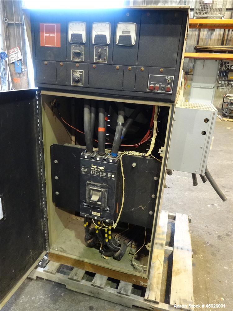 Used Cummins 500 kW diesel generator. Cummins VTA-1710-GS engine.