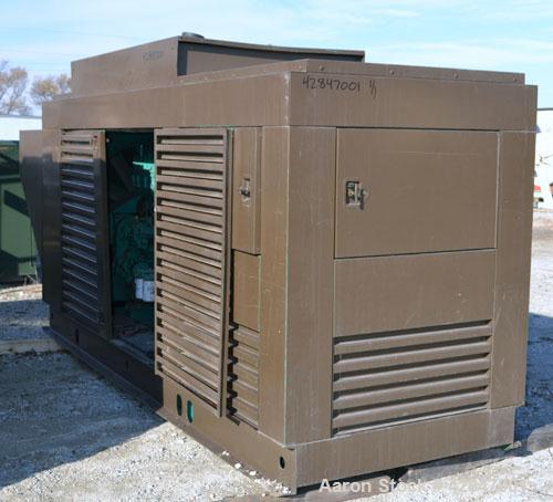 Used Cummins 400 kW Diesel Generator Set, Model DFCE-3387635, SN-A000055595. Cummins NTA-855-G5 engine SN-30363976 rated 605HP at 1800RPM. 3/60/480V 12 Lead. Main-line circuit breaker. PowerCommand d...