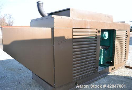 Used Cummins 400 kW Diesel Generator Set, Model DFCE-3387635, SN-A000055595. Cummins NTA-855-G5 engine SN-30363976 rated 605HP at 1800RPM. 3/60/480V 12 Lead. Main-line circuit breaker. PowerCommand d...