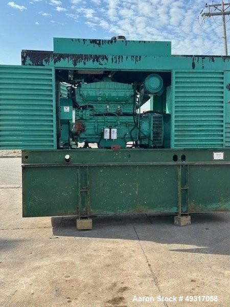Cummins DFCE Standby Diesel Generator Set – 400 kW, NTA-855-G5 Engine (Used)