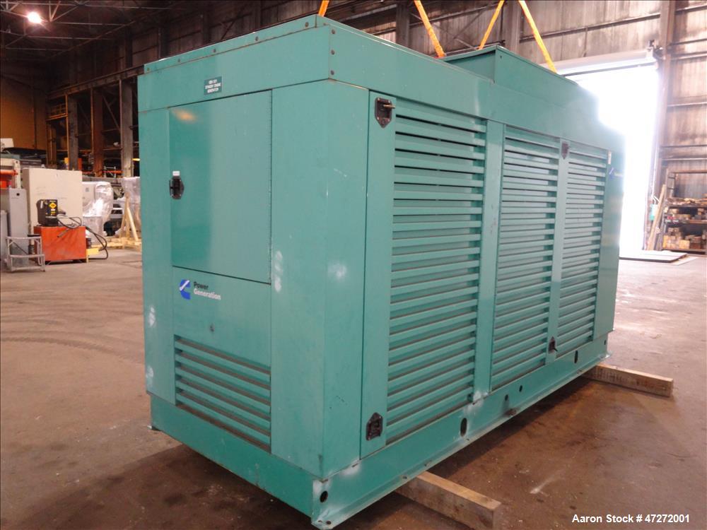 Used Cummins 500 kW diesel generator set, model DFED. Cummins KTA19-G4 engine