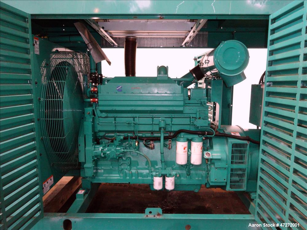 Used Cummins 500 kW diesel generator set, model DFED. Cummins KTA19-G4 engine