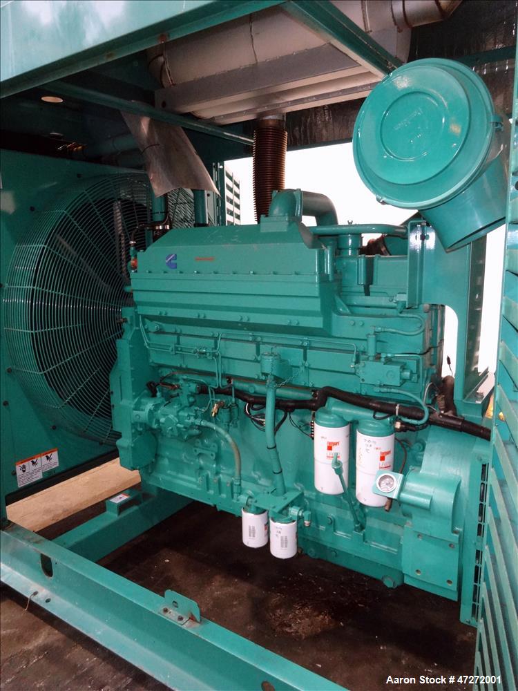 Used Cummins 500 kW diesel generator set, model DFED. Cummins KTA19-G4 engine