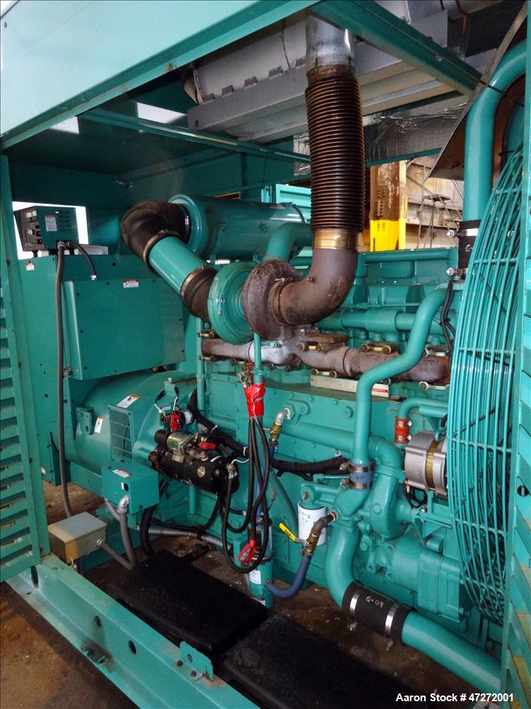 Used Cummins 500 kW diesel generator set, model DFED. Cummins KTA19-G4 engine