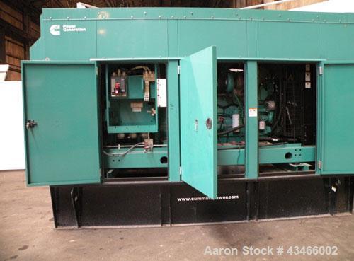 Used Cummins 500 kW standby (455kW prime) diesel generator set, model DFEK-5773752 SN- J060985454. Cummins QSX-15-G9 rated 755 hp @ 1800 rpm, EPA Tier II certified, SN-31006015. 3/60/277-480V with PM...
