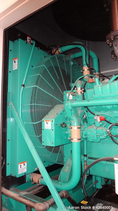 Used Cummins 600 kW Standby Diesel Generator Set, Model DFGB-3379821