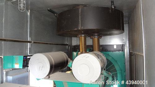 Used Cummins 600 kW Standby Diesel Generator Set, Model DFGB-3379821
