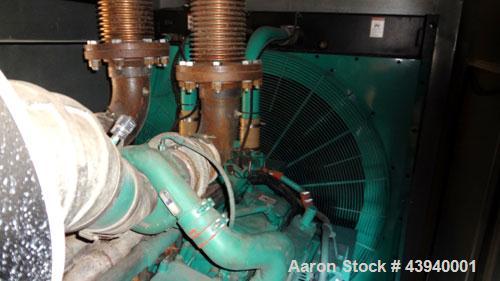 Used Cummins 600 kW Standby Diesel Generator Set, Model DFGB-3379821