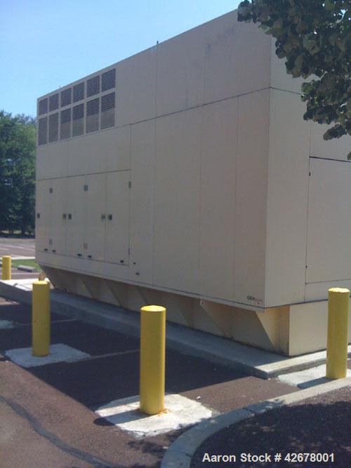 Used Cummins 600kW standby / 545kW prime diesel generator set. Cummins model DFGB SN-G030525963. Cummins model VTA-28-G5 turbocharged aftercooled engine rated 900 hp @ 1800 rpm. Serial #52959. 3/60/2...