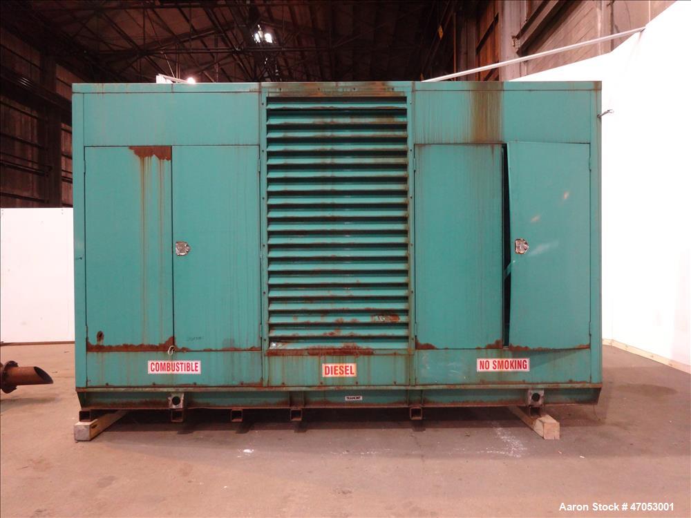 Used Cummins 600 kW diesel generator set model DFGB. Cummins VTA-28-G5 engine