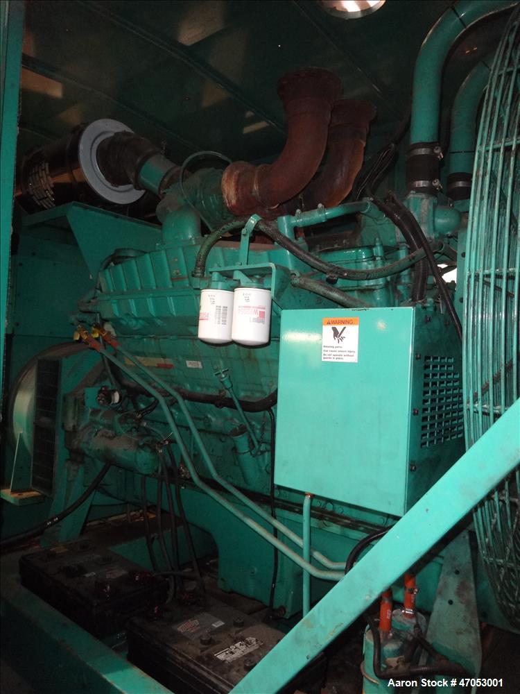 Used Cummins 600 kW diesel generator set model DFGB. Cummins VTA-28-G5 engine