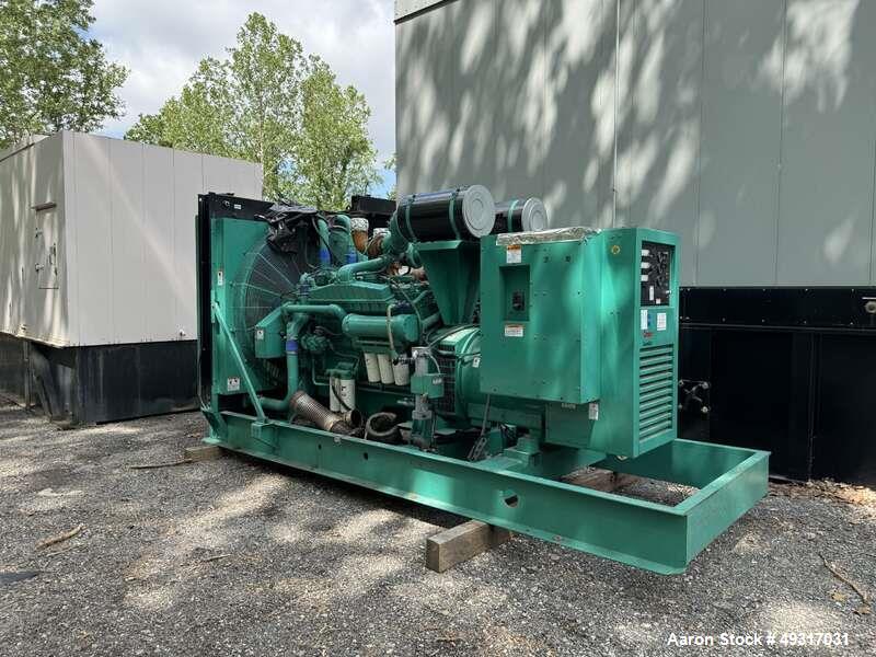 Used Cummins 600 kW Standby (545 kW prime) Diesel Generator - Model DFGB