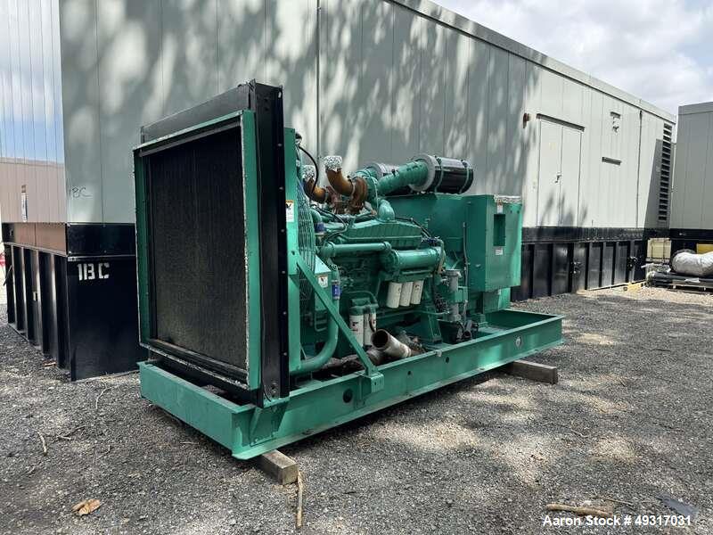 Used Cummins 600 kW Standby (545 kW prime) Diesel Generator - Model DFGB