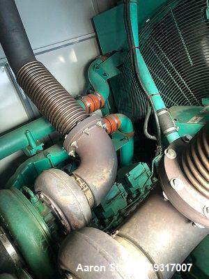 Used Cummins DFHD 1000 kW Standby (900 kW prime) Diesel Generator Set