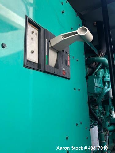 Used Cummins DFHD 1000 kW Standby (900 kW prime) Diesel Generator Set