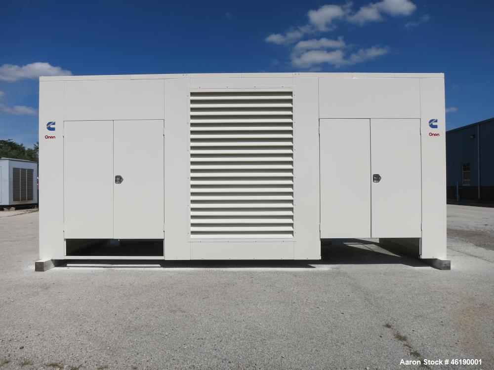 Used Cummins 1000 kW Standby (900 kW prime) Diesel Generator Set